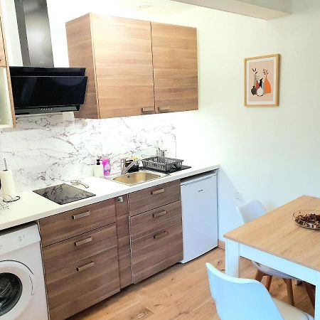 Appartement Cosy Entier, Parking Gratuit Dans La Rue Dijon Bagian luar foto