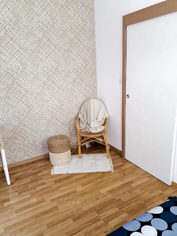 Appartement Cosy Entier, Parking Gratuit Dans La Rue Dijon Bagian luar foto